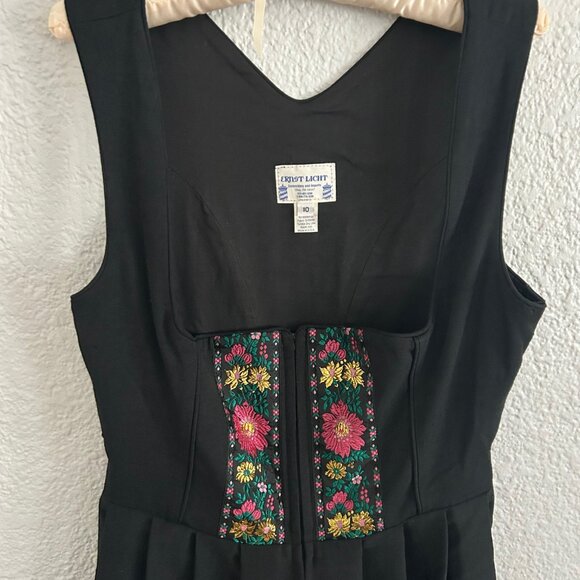 Ernst Licht Dirndl size 10 - Picture 9 of 11
